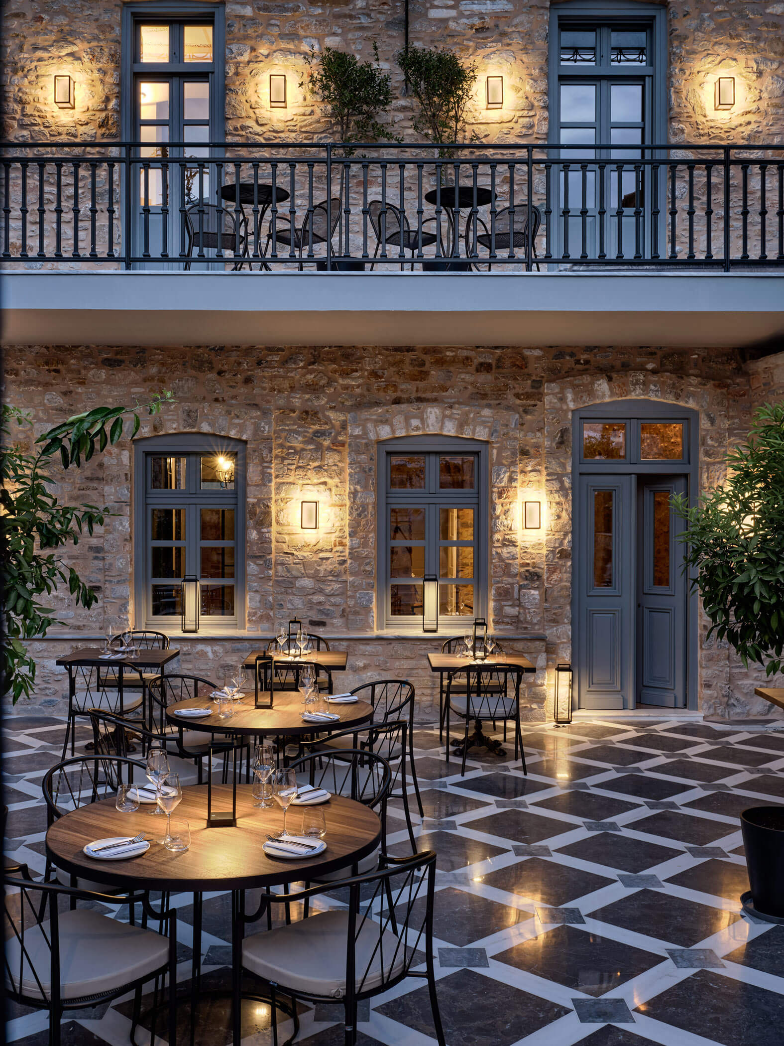 Elexis restaurant Hermoupolis